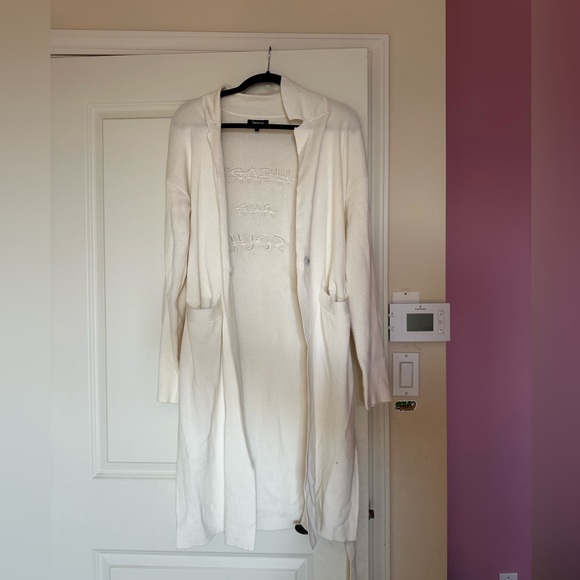 Izzue Jacket - Picture 1 of 3